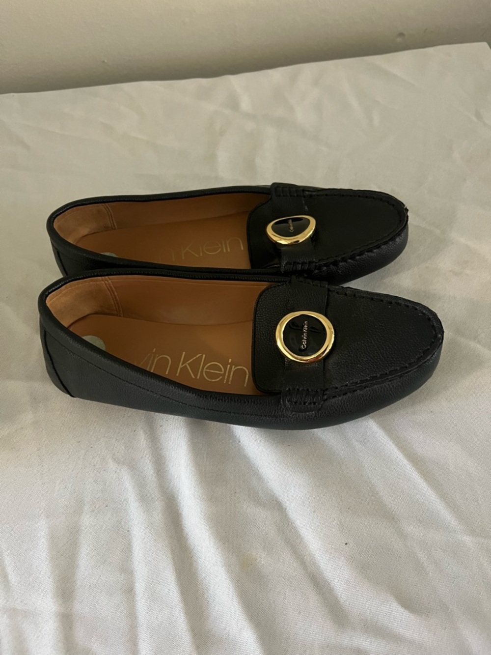 Calvin Klein Black Loafers Size 9.5 Gold Logo Comfort Flats